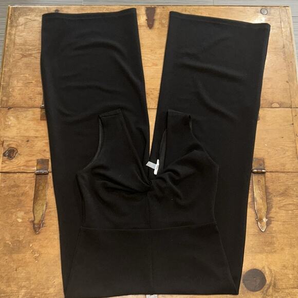 Woman’s Leith Knot Front V back  Black Jumpsuit Size Medium - Picture 5 of 7